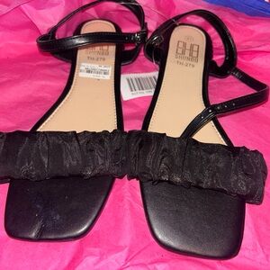 Hind Black Women's Sandals